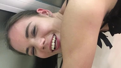 Мацанье сисек, лизание пёзд и весёлый лесбийский разврат от хорошеньких шлюшек-подружек