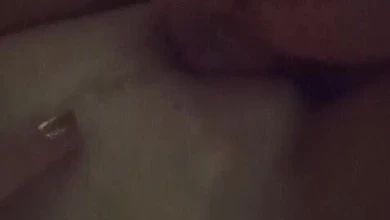 Леша пиздолиз лижет моей подруге...